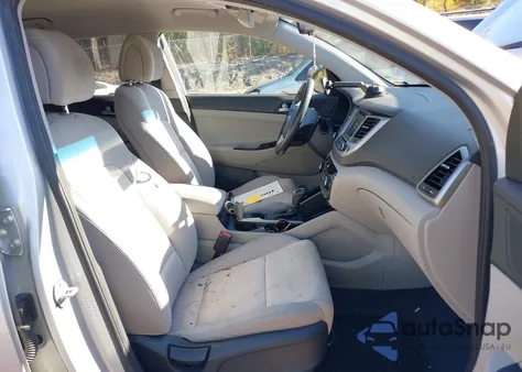 2017 Hyundai Tucson Sport z USA, uszkodzony, nr VIN KM8J3CA2XHU391669